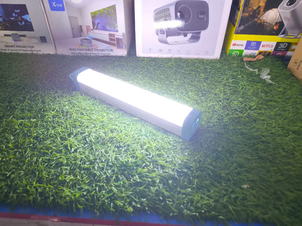 Azad LED Light Model 026